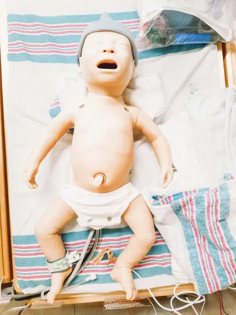 Video versus Direct Laryngoscopy for Urgent Intubation of Newborn Infants